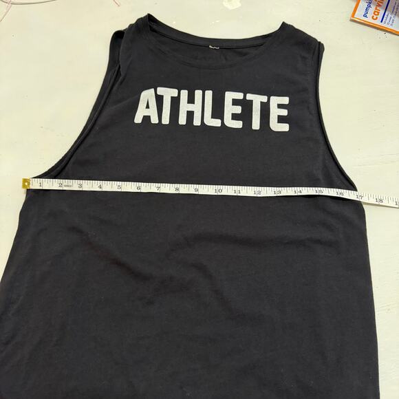 Athlete Under Armour womens black top measurements provided gym exercise fitness - Picture 3 of 7